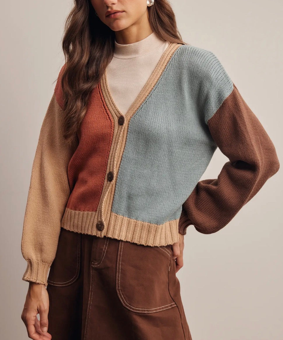 Cardi's in Tri Tone