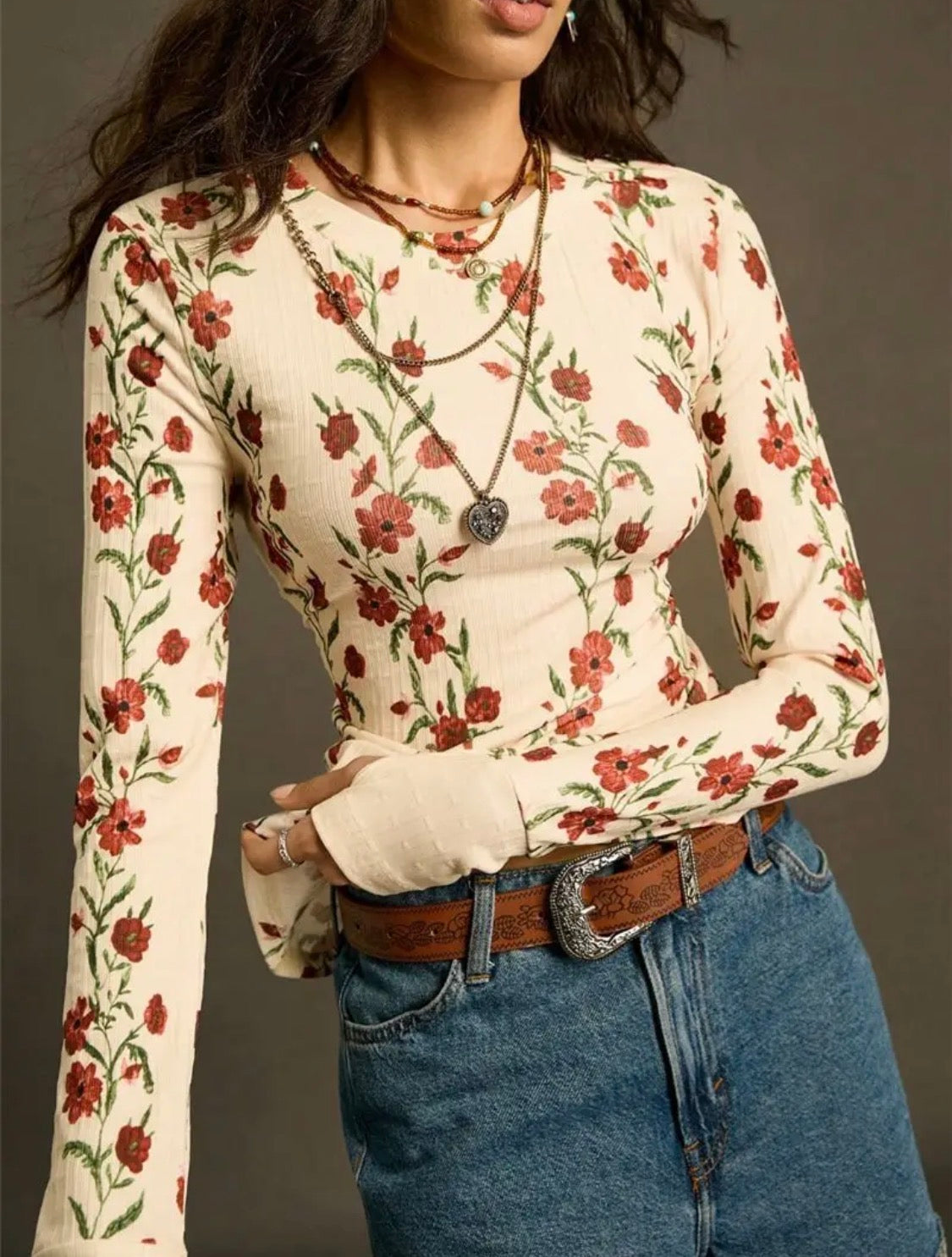 Retro Rose Vine Vintage