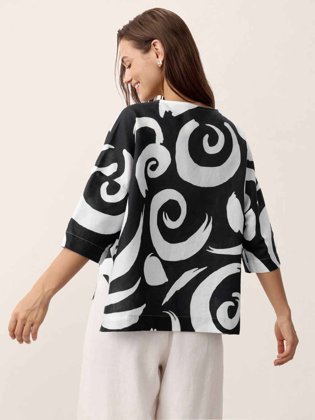 Linen Layered Asymmetric Top NOREEN (online only)