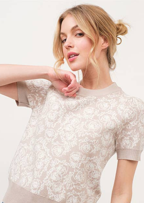 Short Sleeve Rose Pattern Knit Top Boutique Cheney Washington