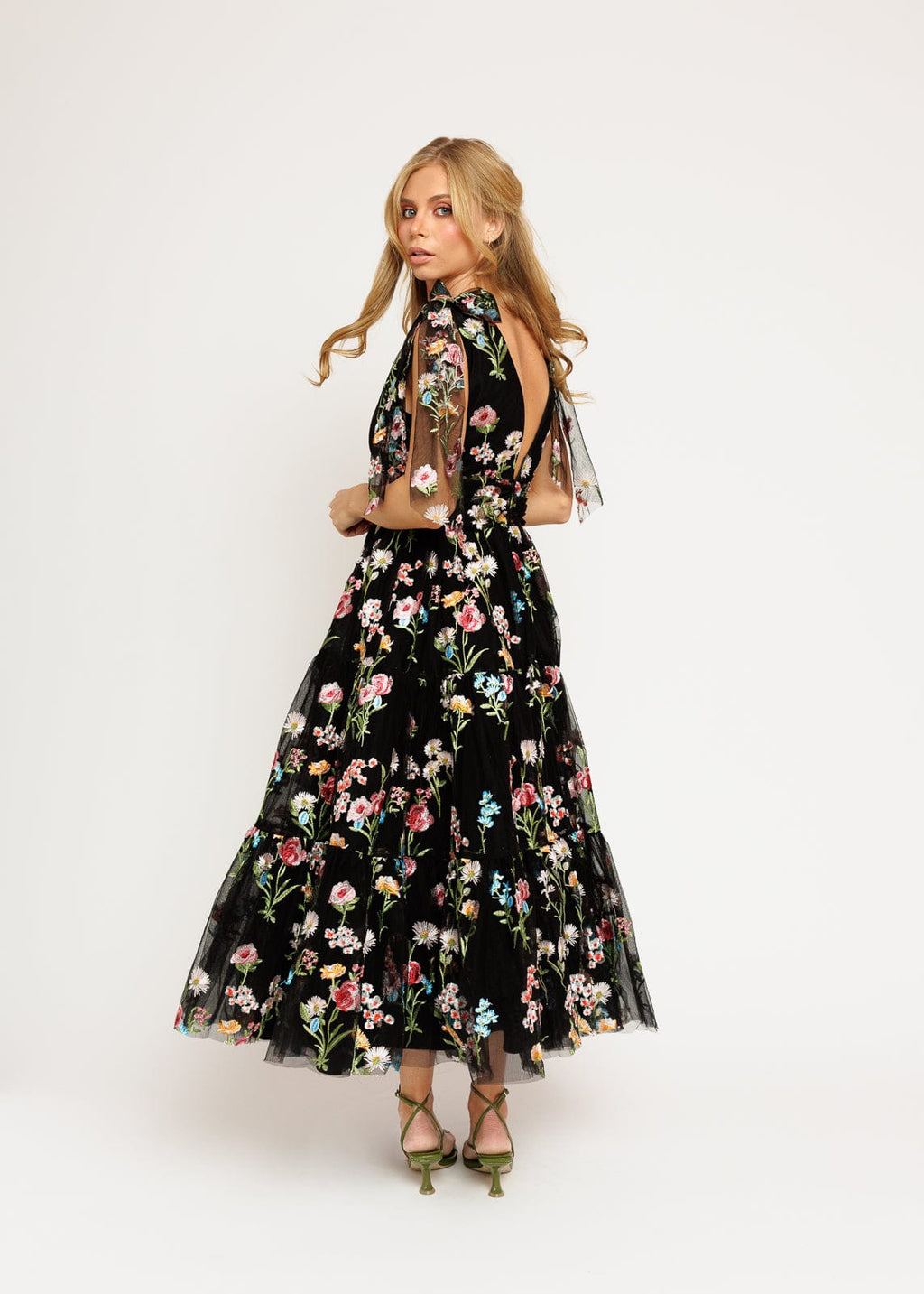 Margaret Floral Embroidered Midi Dress Black (online only)