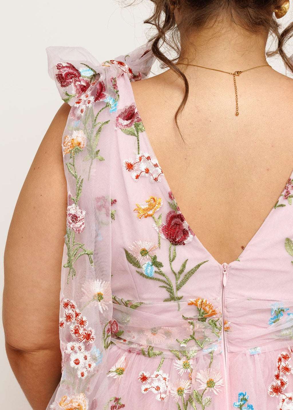 Margaret Floral Embroidered Midi Dress Pink (online only)