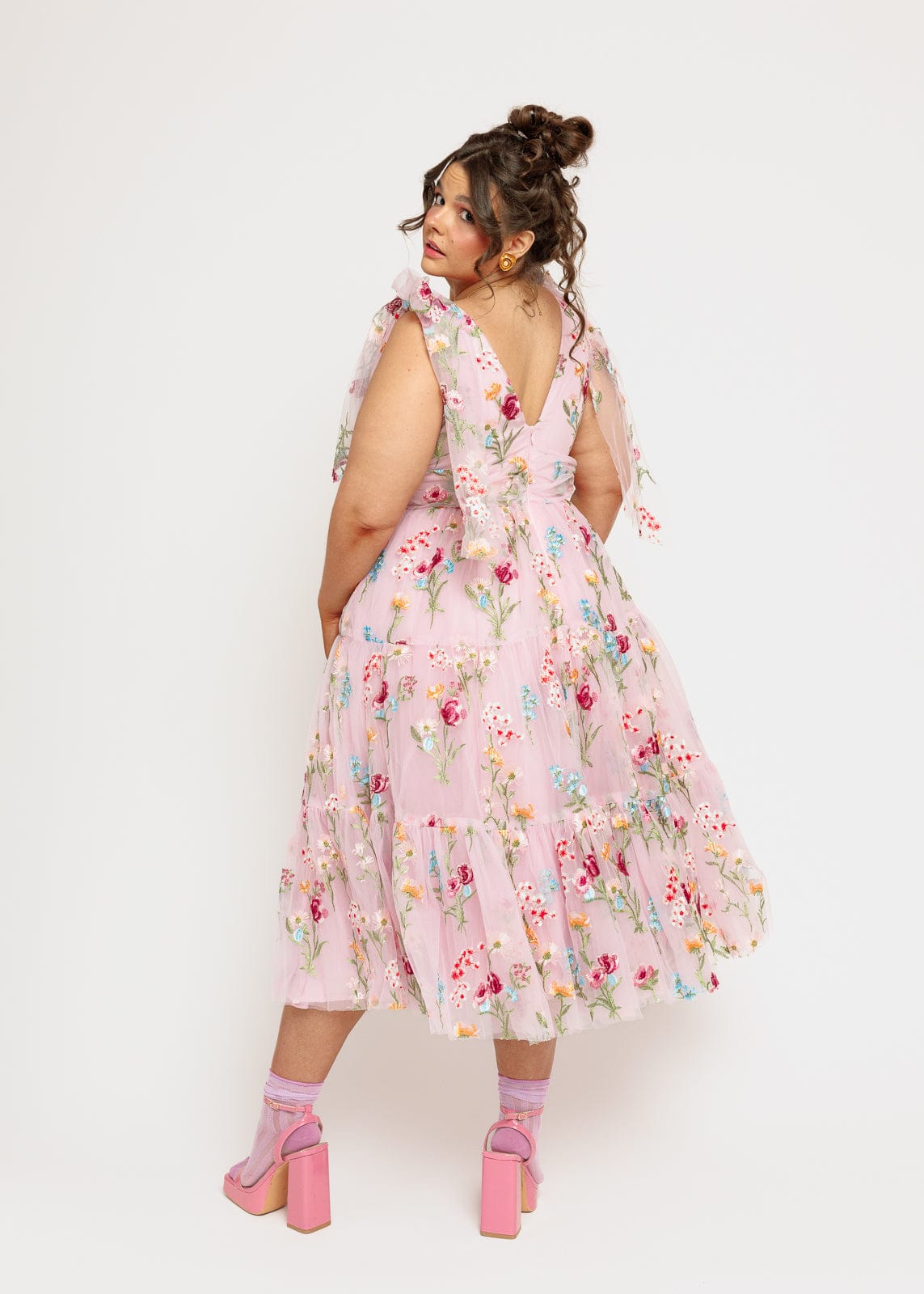 Margaret Floral Embroidered Midi Dress Pink (online only)