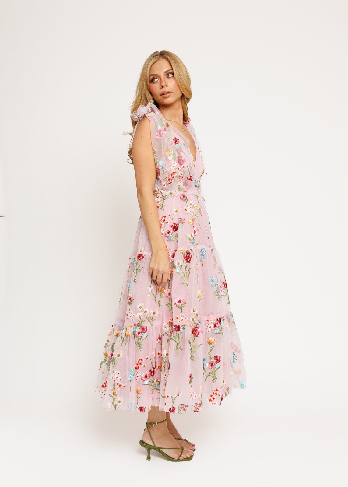 Margaret Floral Embroidered Midi Dress Pink (online only)