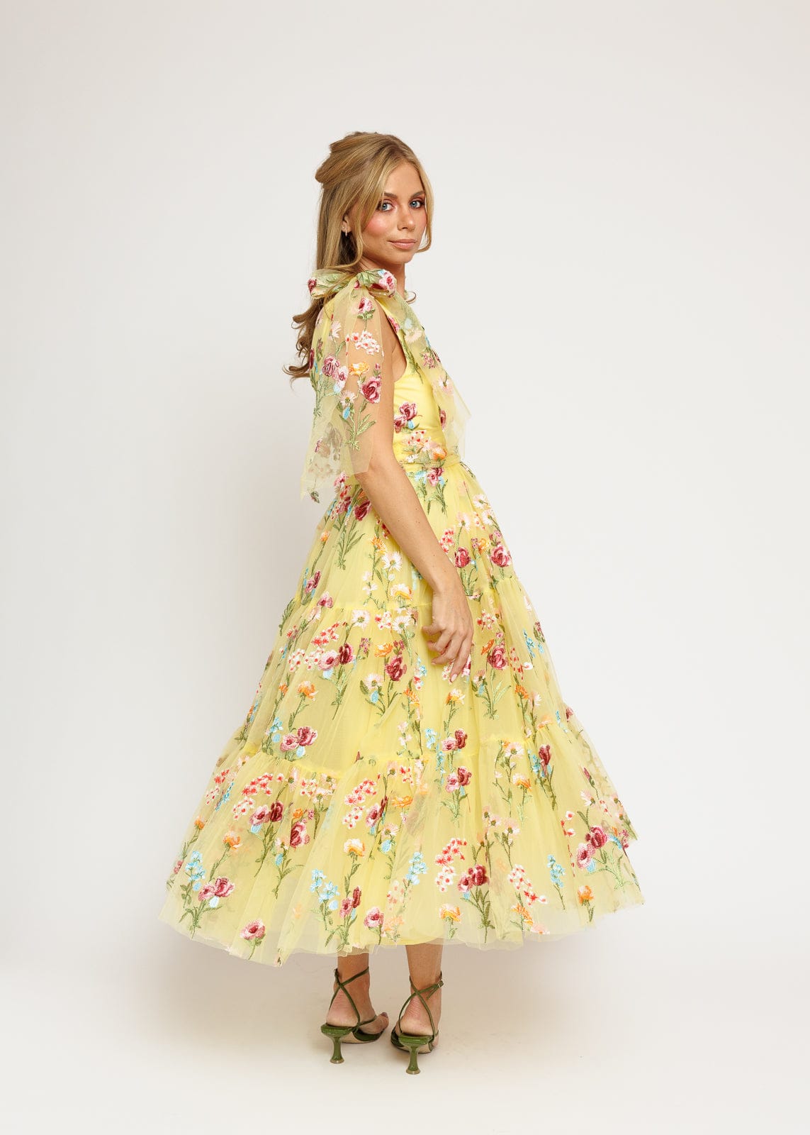 Margaret Floral Embroidered Midi Dress Yellow (online only)