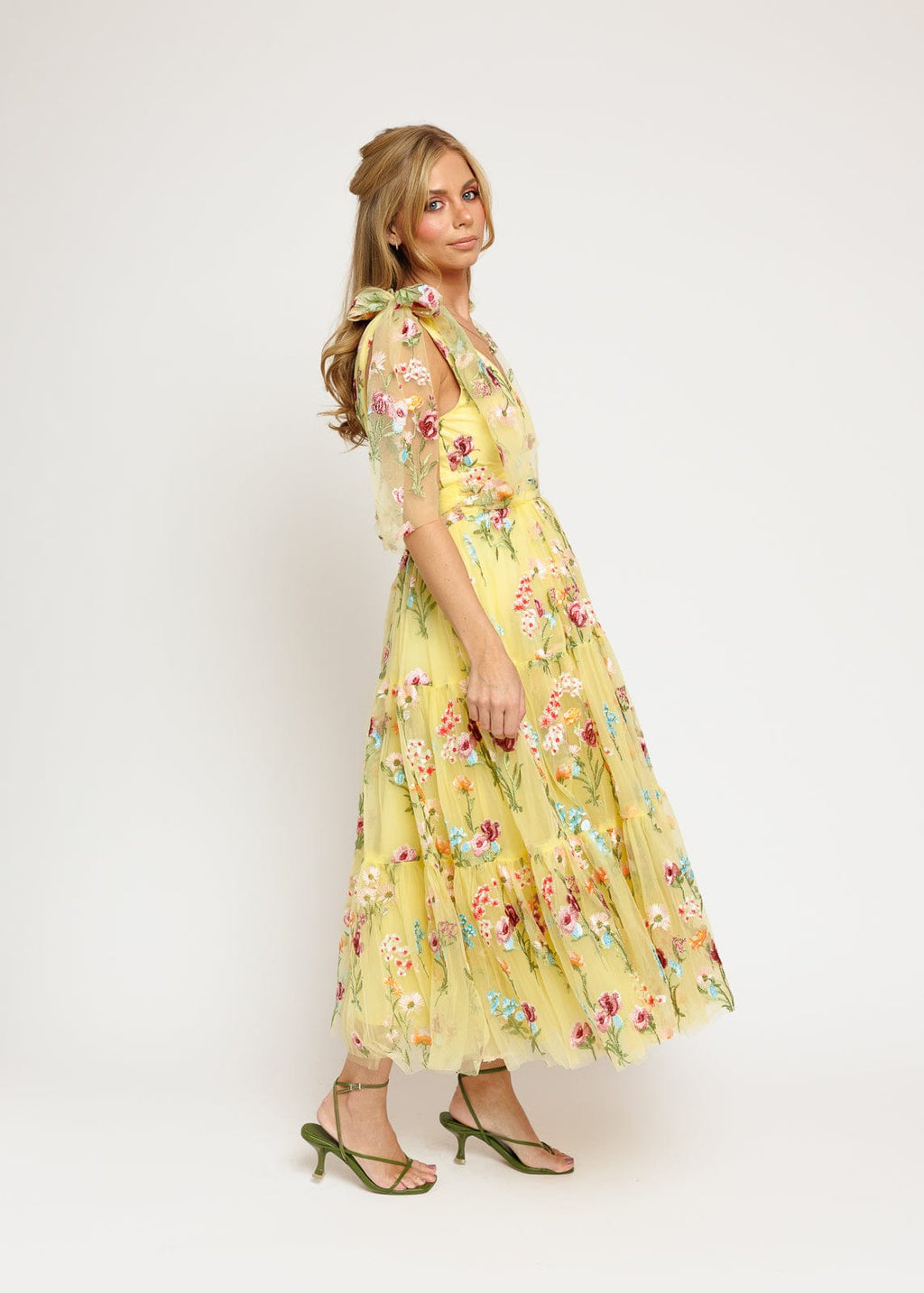 Margaret Floral Embroidered Midi Dress Yellow (online only)