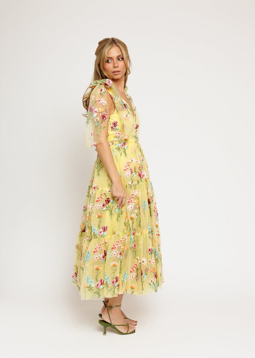 Margaret Floral Embroidered Midi Dress Yellow (online only)