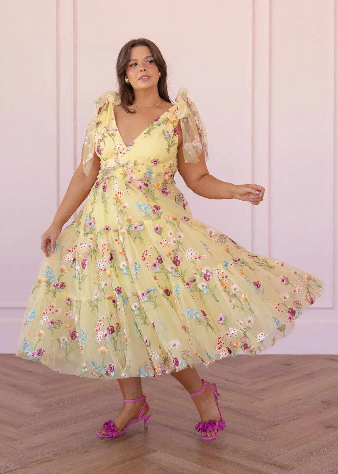 Margaret Floral Embroidered Midi Dress Yellow (online only)