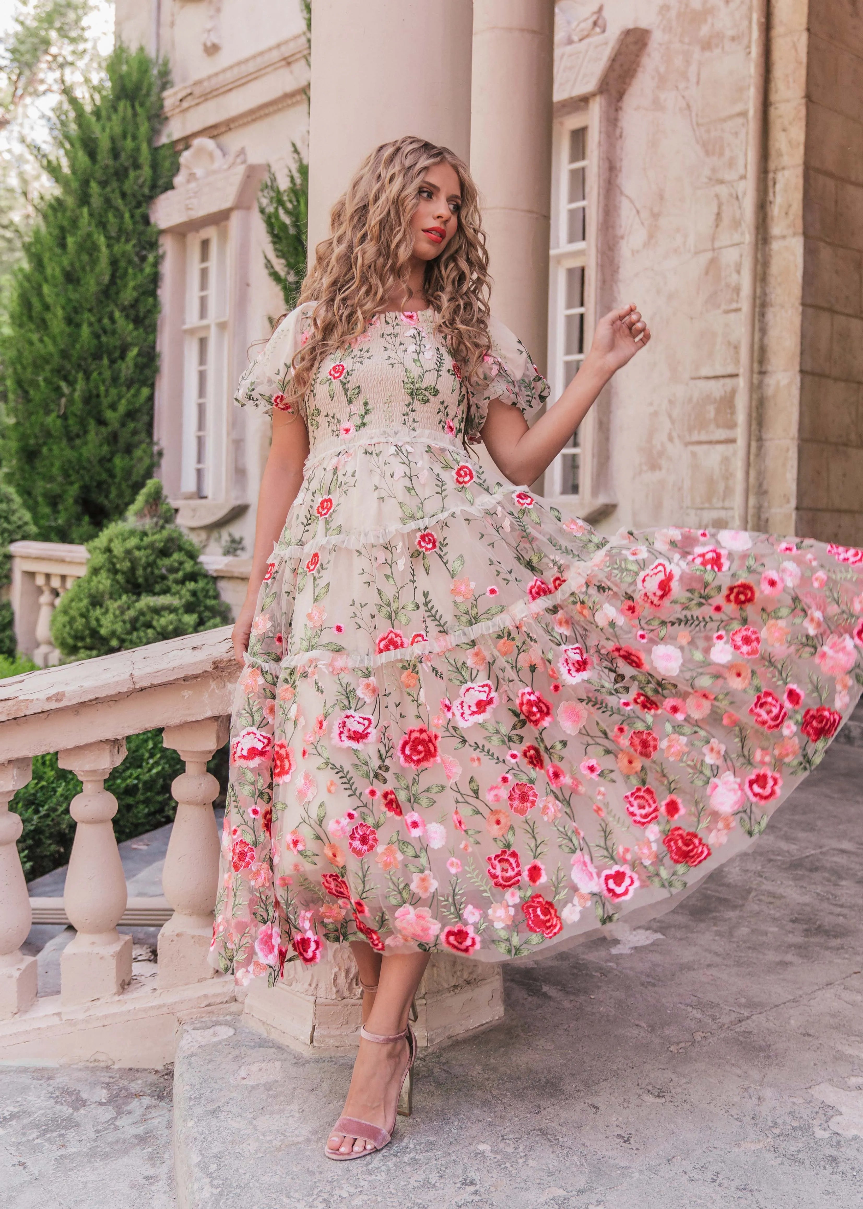 Rose Dress Midi - Cream (online only)