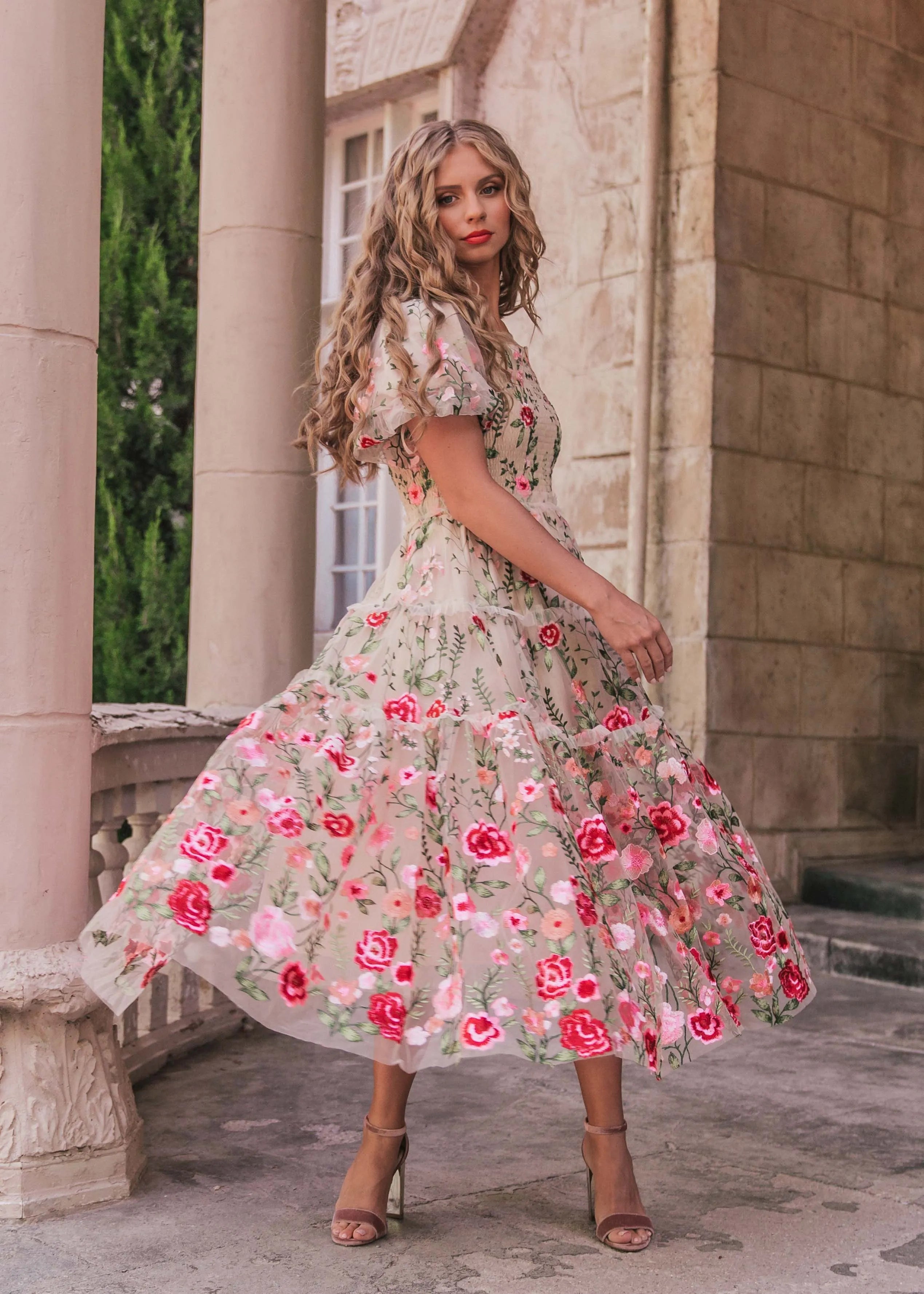 Rose Dress Midi - Cream (online only)
