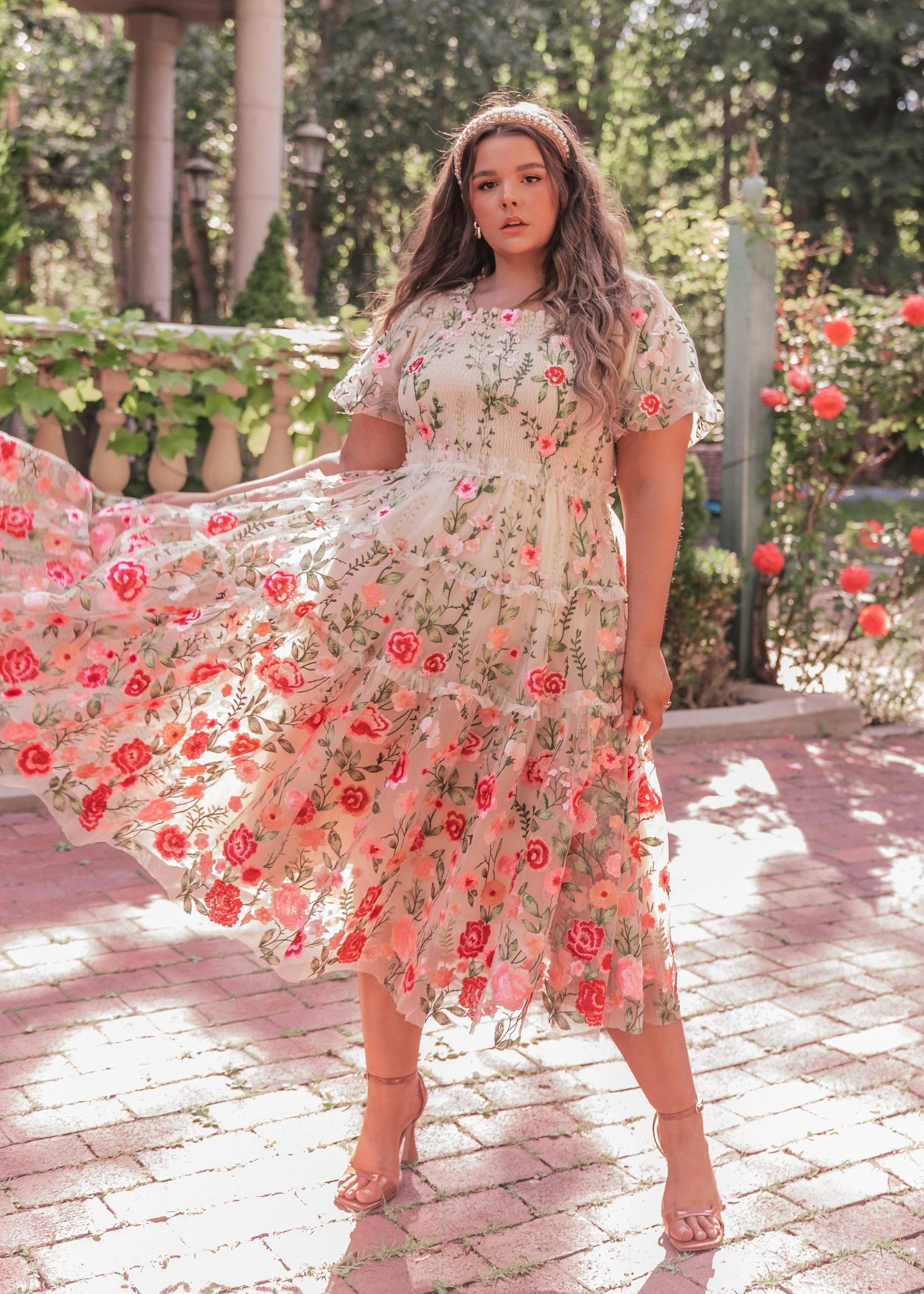 Rose Dress Midi - Cream (online only)